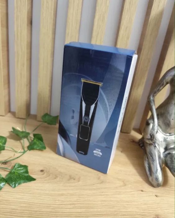 NOU Aparat ras barbierit reincarcabil USB