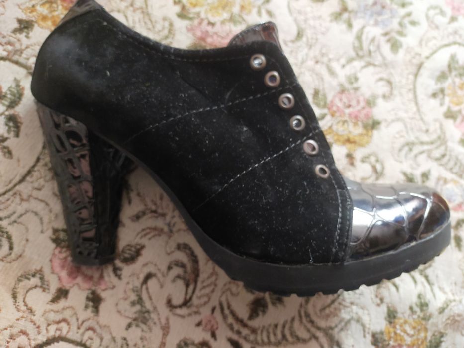 Туфли-ботинки на каблуке