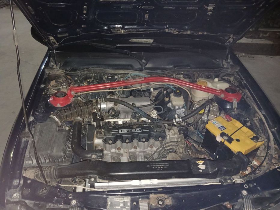 Nexia 2 сотилади урилмаган