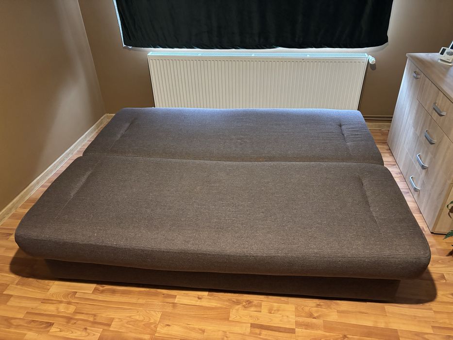 Vand canapea extensibila Vârsteana