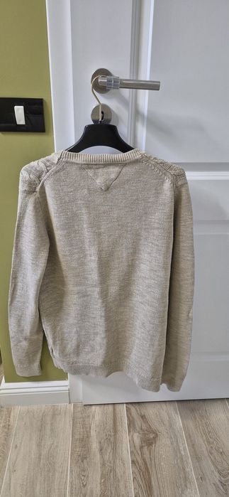 Pullover barbati Tommy Hilfiher marimea L conditie excelenta