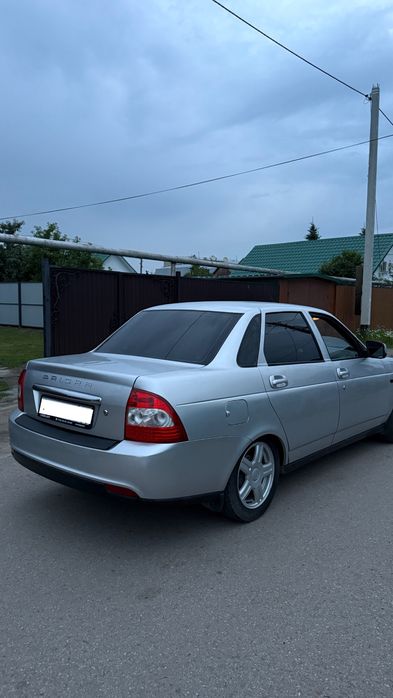 Продам lada priora 2