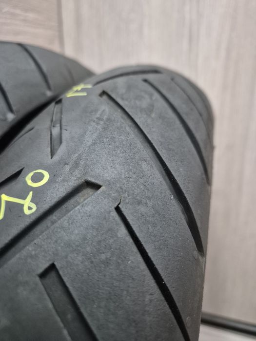 Set anvelope moto 120 70 17 cu 180 55 17 Continental road 3 dot 21 22