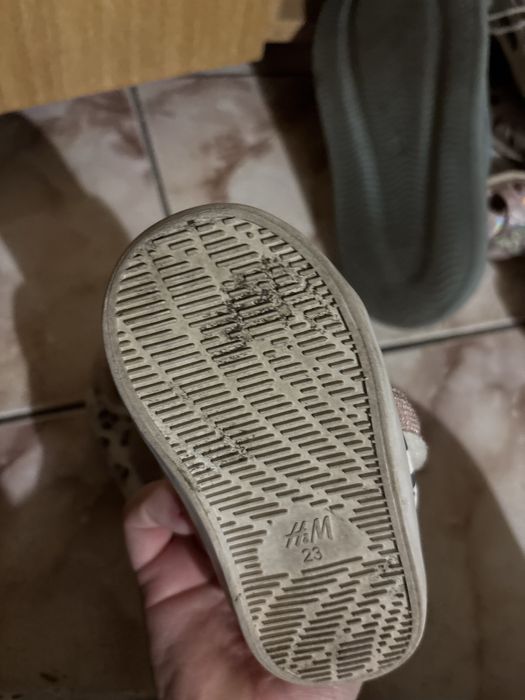 Adidasi fete animal print roz