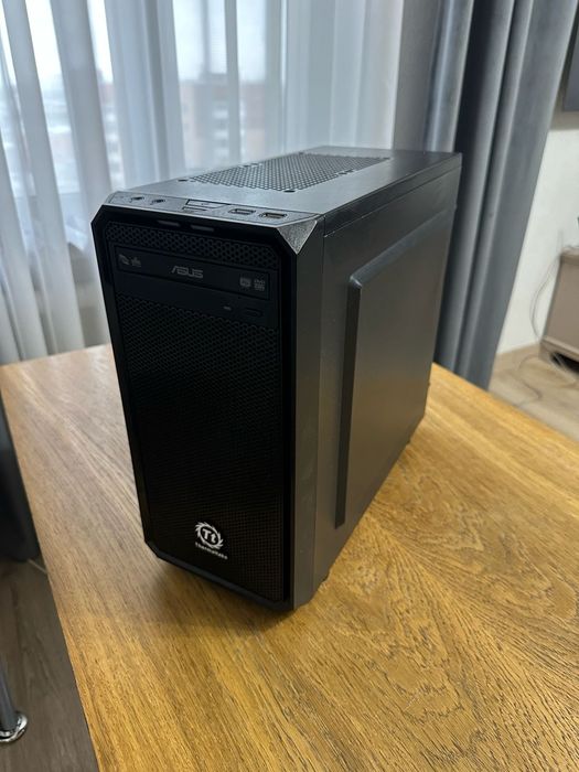 Корпус для пк в идеалбном состоянии