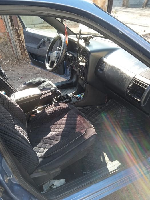 Пассат Б3 уневерсал