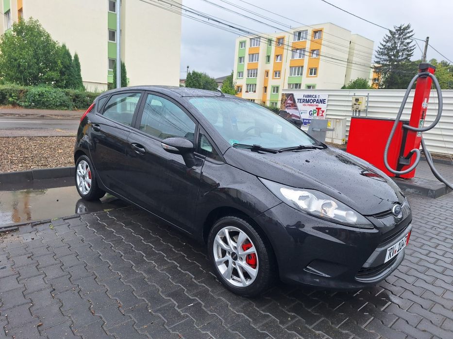 FORD Fiesta 2010 — imagine 2