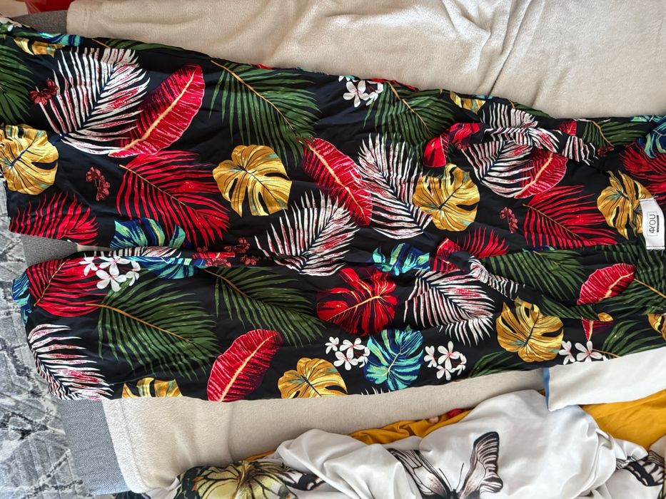 Salopetă de vară / pantaloni cu maieu
