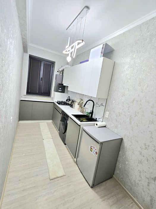 Срочно  Продаётся  Мирабад район  1/1/3 Евро ремонт с мебелью техникой