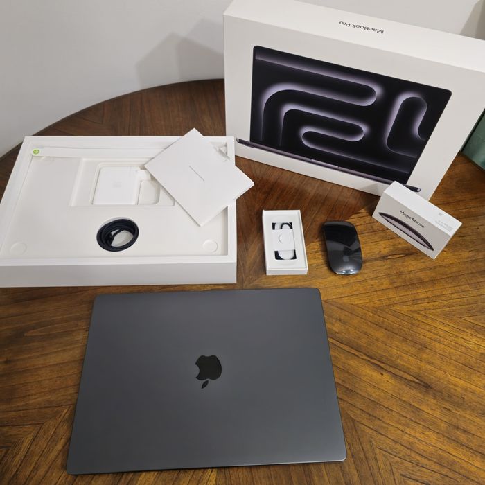 MacBook Pro 16” M3 Pro, 18GB RAM, 512GB SSD – Space Black