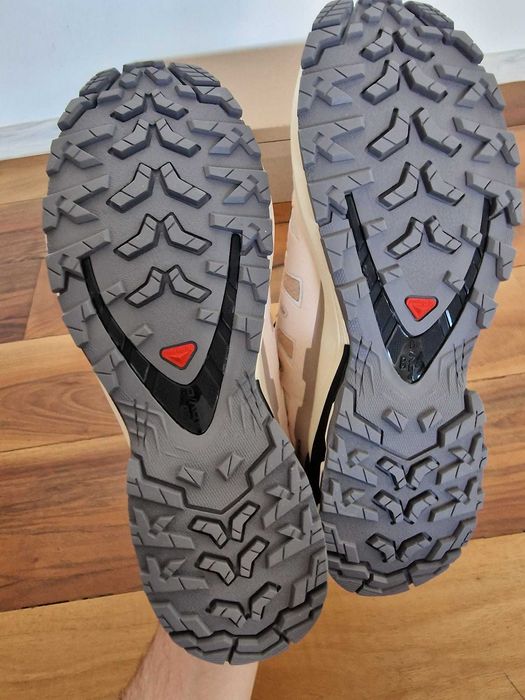 Salomon Обувки за планинско бягане XA Pro 3D V9, 40 2/3 EU
