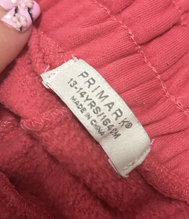 Розов екип за момиче