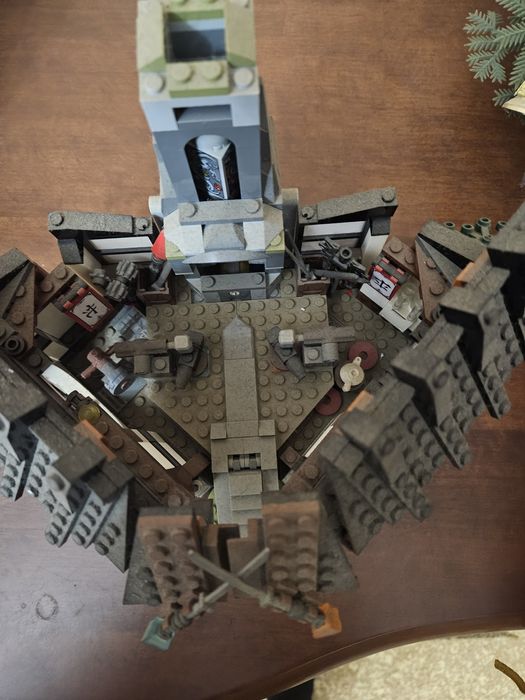 Игрушки LEGO наборы и star wars