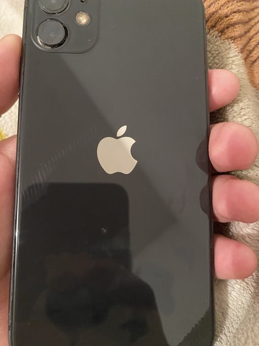 Продается айфон 11