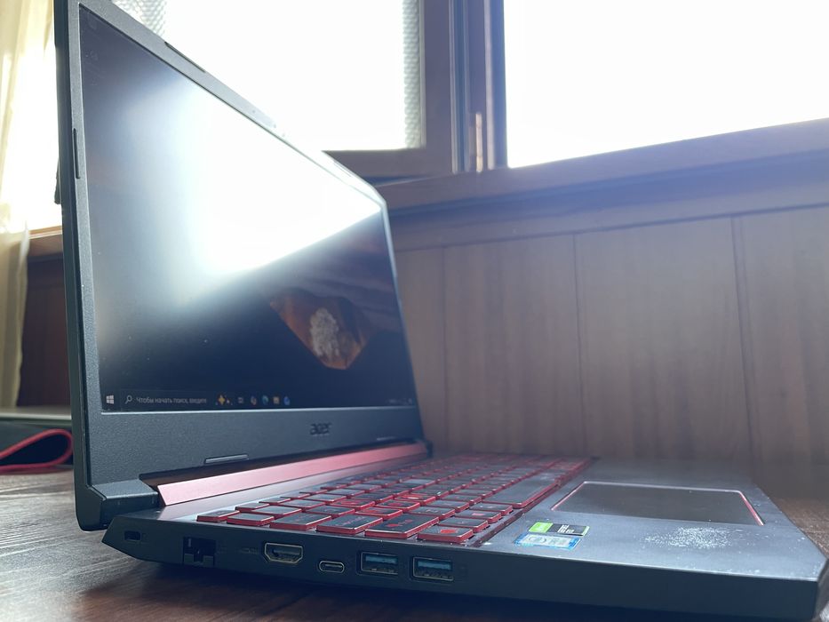 Игровой ноутбук Acer Nitro 5 AN515-54: CORE i5-9300H, NVIDIA GTX 1650