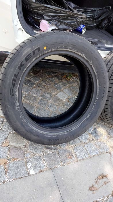 Гуми Falken 245/50/18