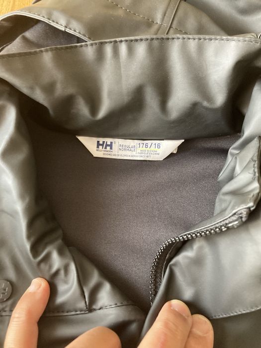 Мъжка оригинална ветровка Helly Hansen