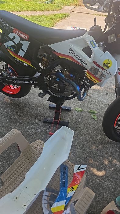 Husqvarna fs450 supermoto