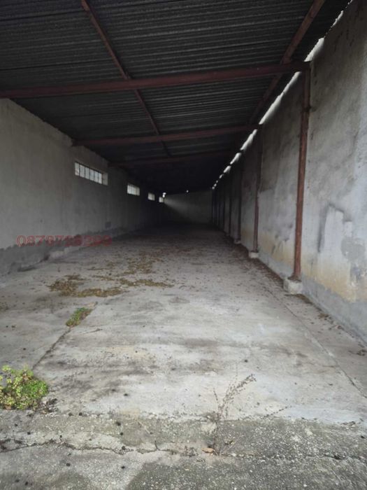 Продава ПРОМИШЛЕНО ПОМЕЩЕНИЕ