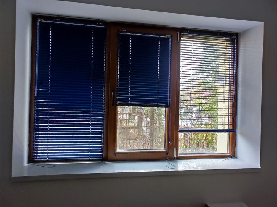 Jaluzea orizontală din Aluminiu Albă