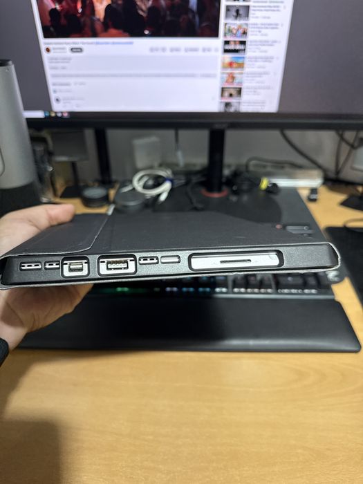 Surface Pro 3 i5 4th gen 128gb ssd 4gb Ram