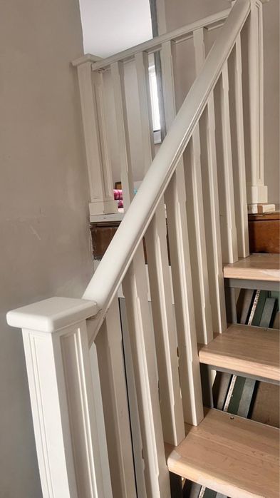 Продам перилы на лестницу