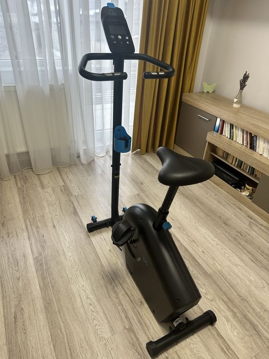Bicicleta fitness Domyos 140
