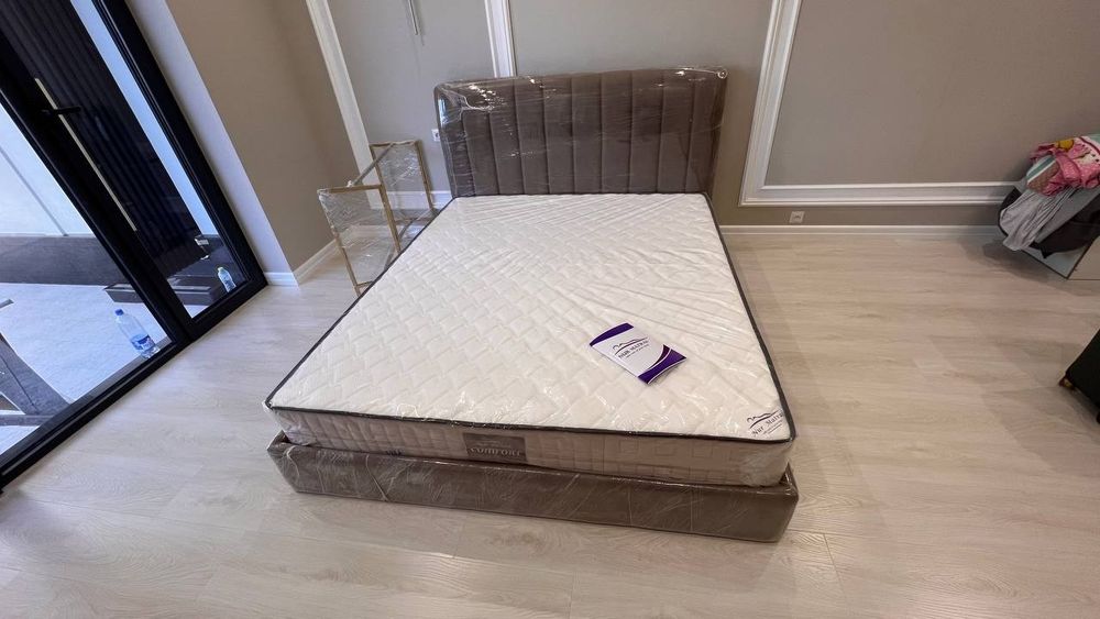 Кровать. Кровать в ташкенте мягким. В наличии