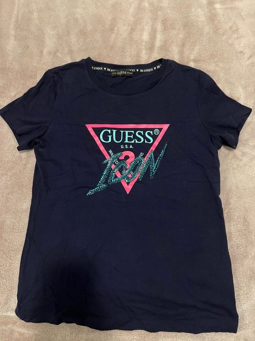 Тениска с къс ръкав Guess
