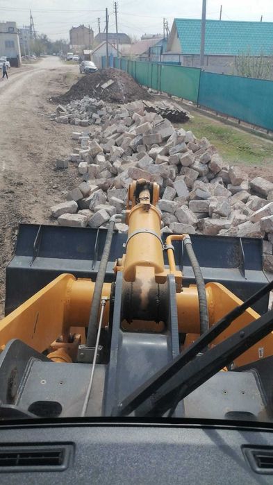 Продам погрузчик фронтальный