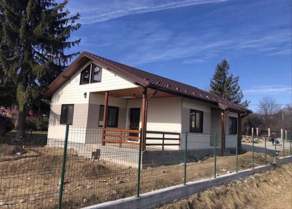 Producator case pe structura metalica la super pret