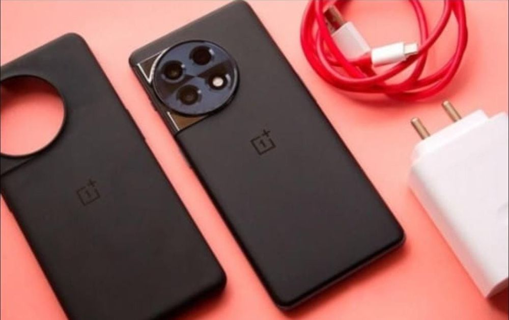 OnePlus 11 R 12/256 G