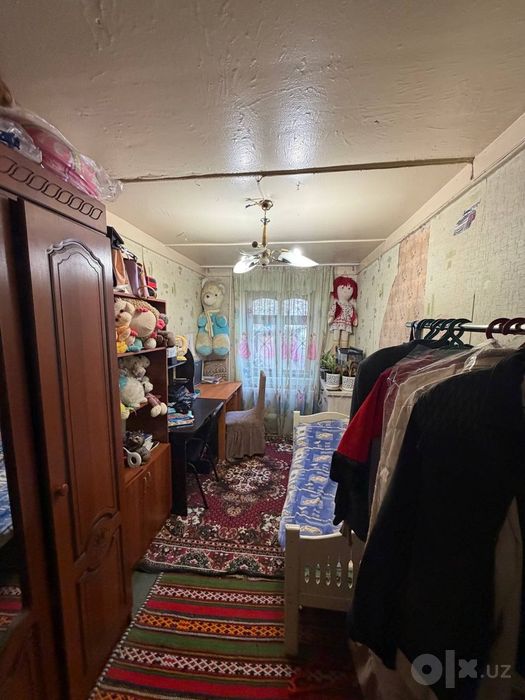 3/1/2 (1 этаж, 50м²). Дом деревянный. Спутник 3 (Сергели). Метро 350м