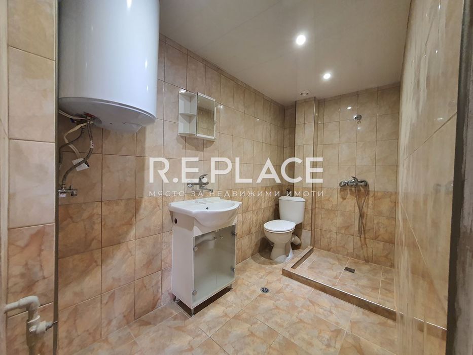 Продава се Двустаен апартамент в Варна, Бриз - 95 кв.м за 2000 €/кв.м - Снимка #11