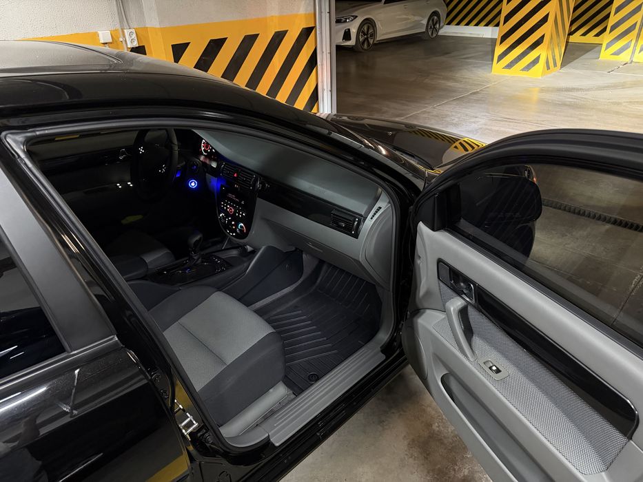 Chevrolet Gentra - 3-поз Elegant Plus Full (Своя)