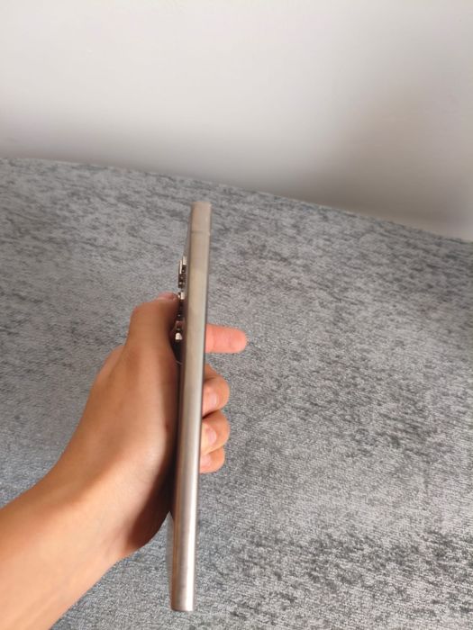 Samsung S24 Ultra 256/12