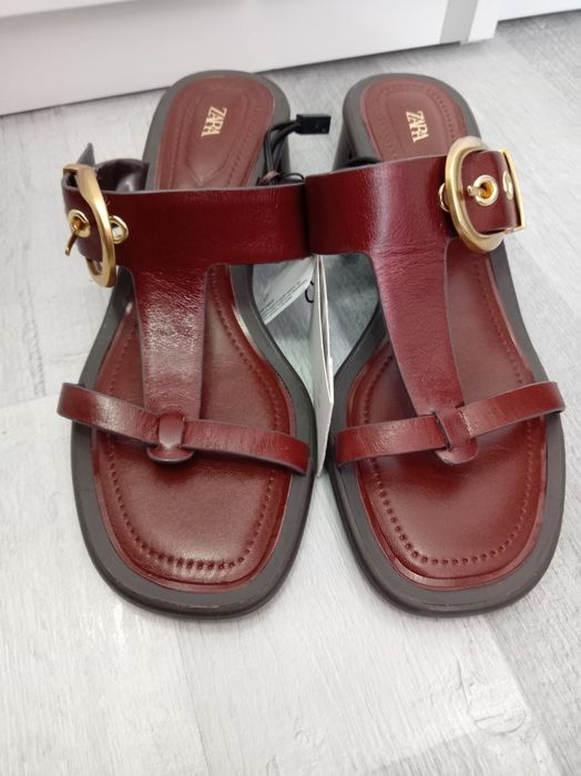 Papuci cu toc, maro, mărime 35,marca Zara