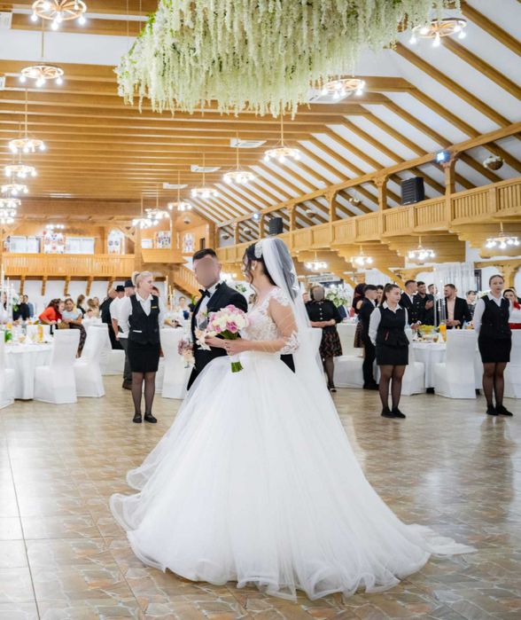 Rochie de mireasa superba, printesa, A line, comoda, cu maneca lunga