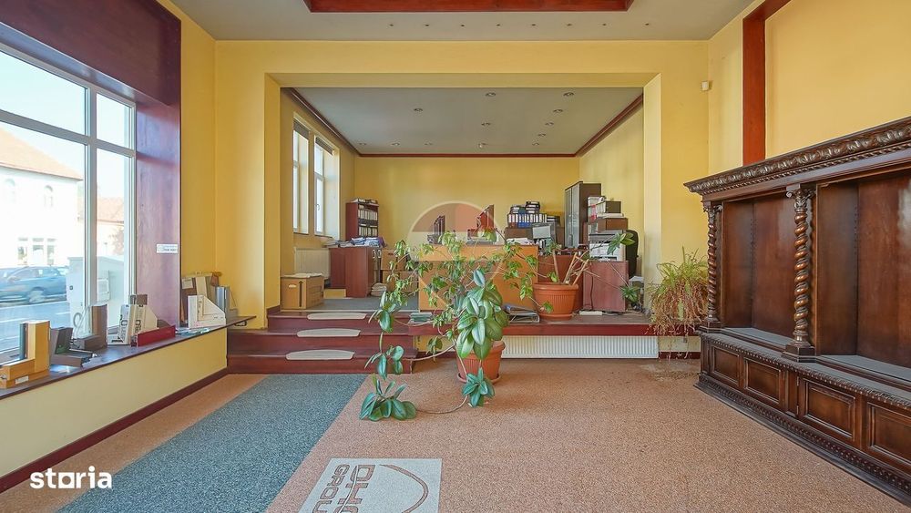 Spațiu comercial de închiriat ! Spaţiu comercial 120 mp.