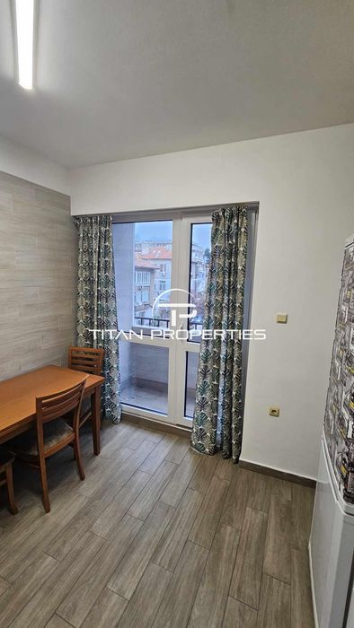 Дава се под наем Тристаен апартамент в Варна, Общината - 70 кв.м за 600 € - Снимка #5