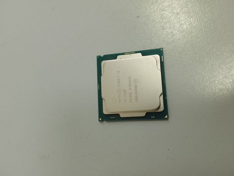 Продам процессор i3-7100