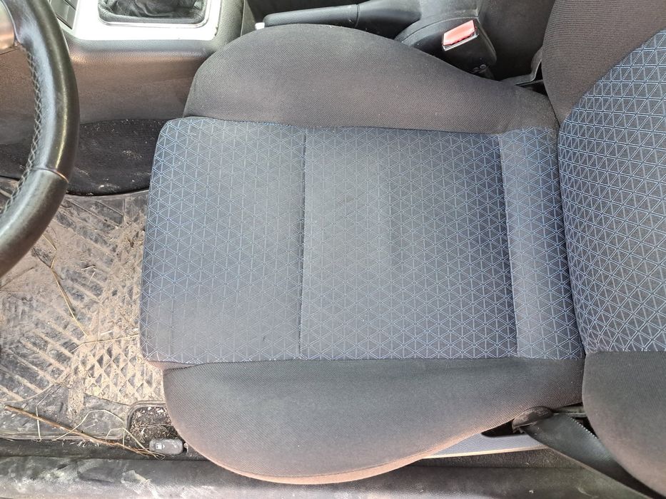 Scaun stanga fata Ford Mondeo 3 (B5Y) [Fabr 2000-2007] OEM