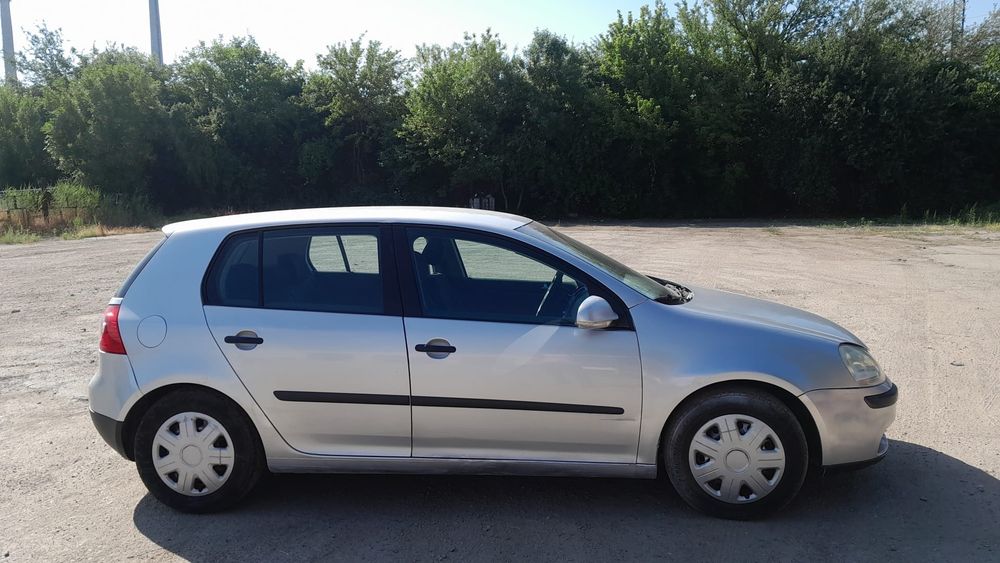 VOLKSWAGEN Golf 2004 — imagine 3