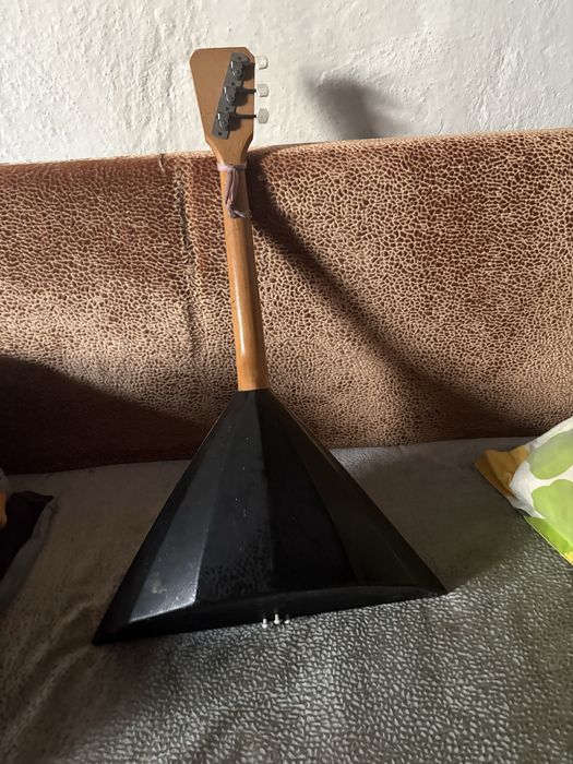 Пролам балалайку