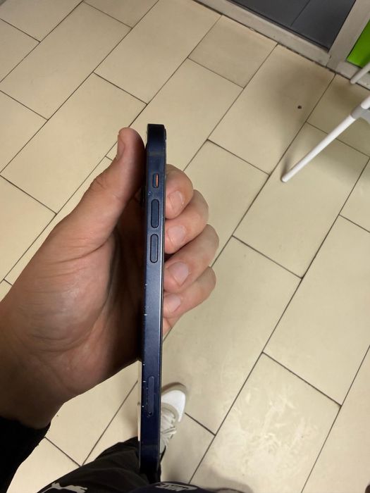 Iphone12 в черном цвете