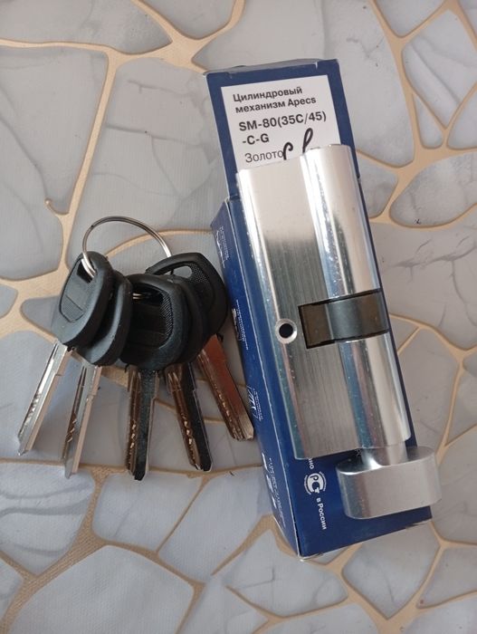 Замок личинка на дверь