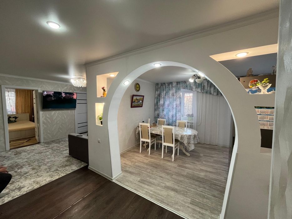 Кварьира 4 комнтная
