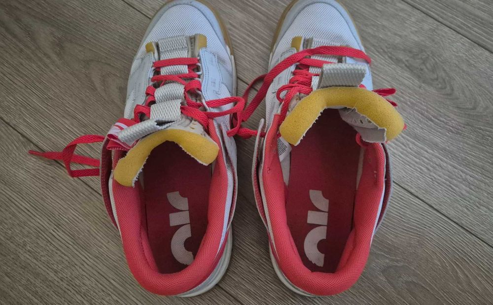 Мъжки NIKE номер 44 2/3