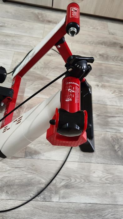 Станок велосипедный Elite Novo Force