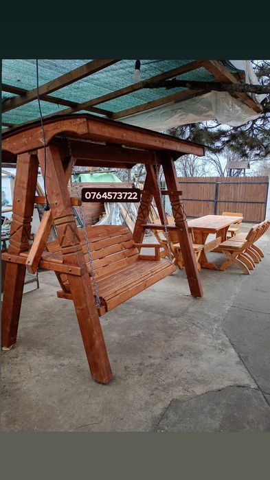 Leagăn și masa lemn masiv